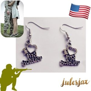ππΊπΈβ€οΈ I love my soldier silver earrings